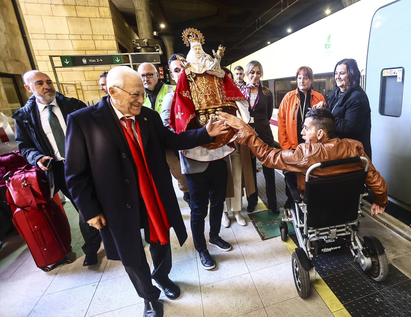 El viaje de la Santina en tren el día de Navidad