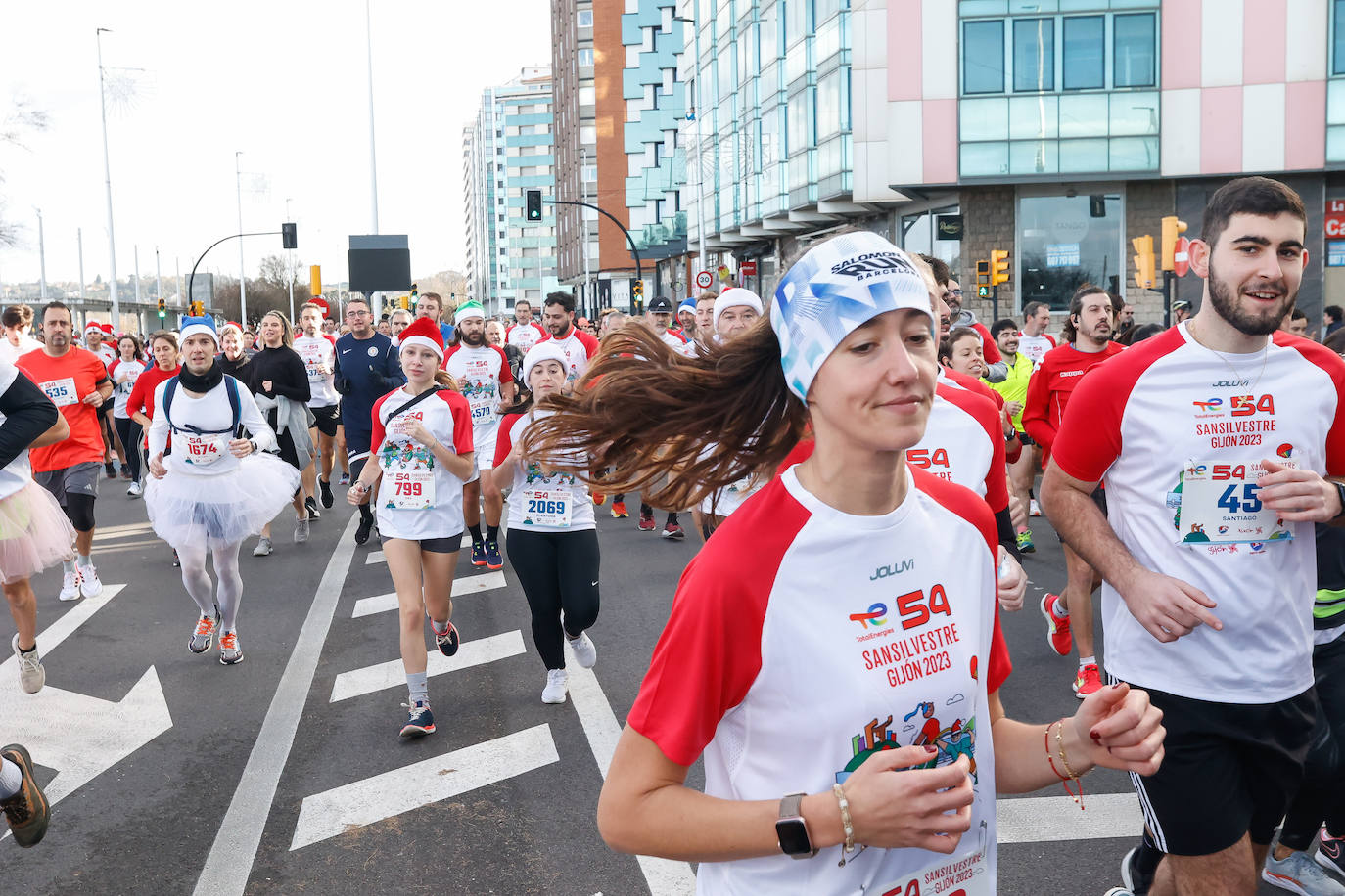 ¿Corriste la San Silvestre de Gijón? ¡Búscate en las fotos!