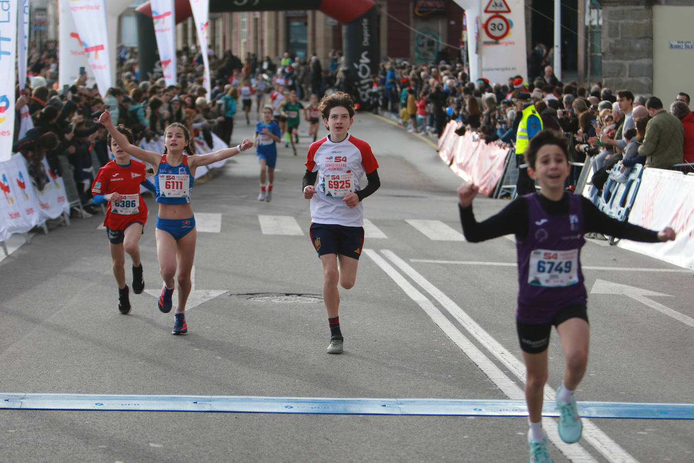 ¿Corriste la San Silvestre de Gijón? ¡Búscate en las fotos!