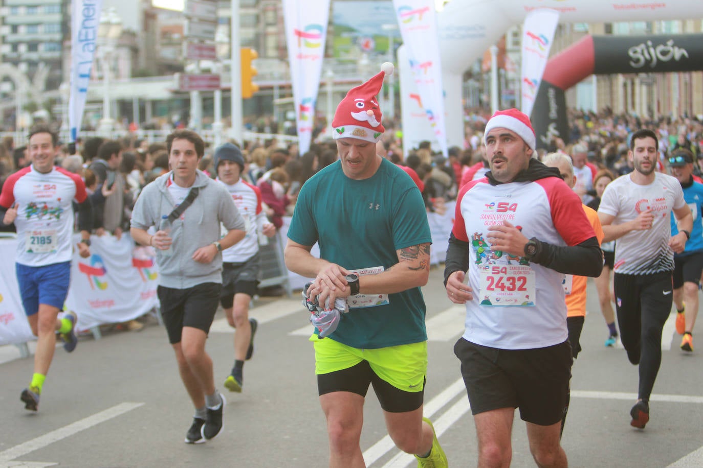 ¿Corriste la San Silvestre de Gijón? ¡Búscate en las fotos!