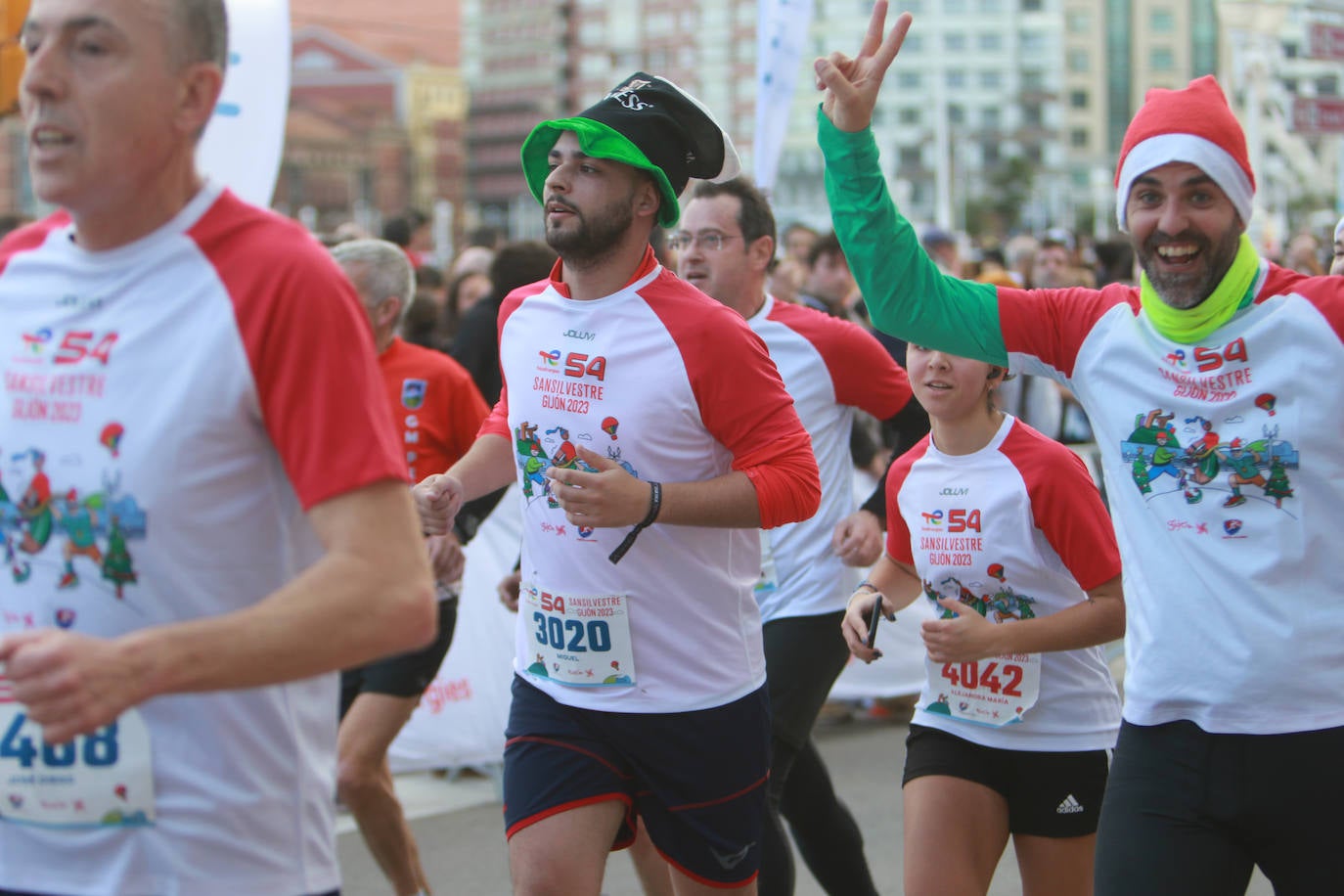 ¿Corriste la San Silvestre de Gijón? ¡Búscate en las fotos!