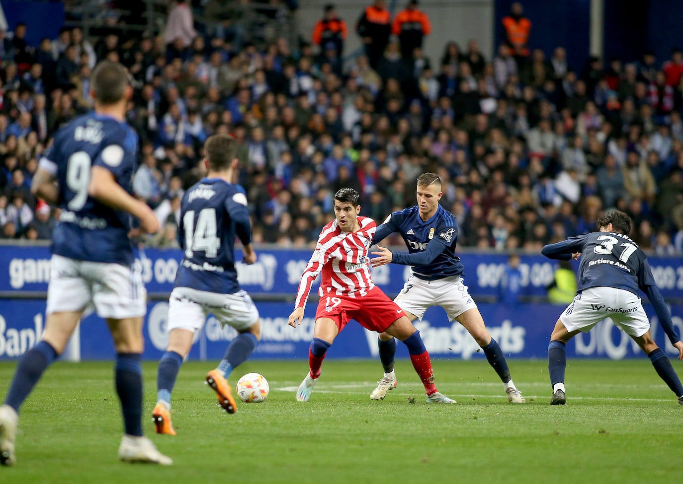 Fotos: Las mejores jugadas del Real Oviedo - Atlético de Madrid