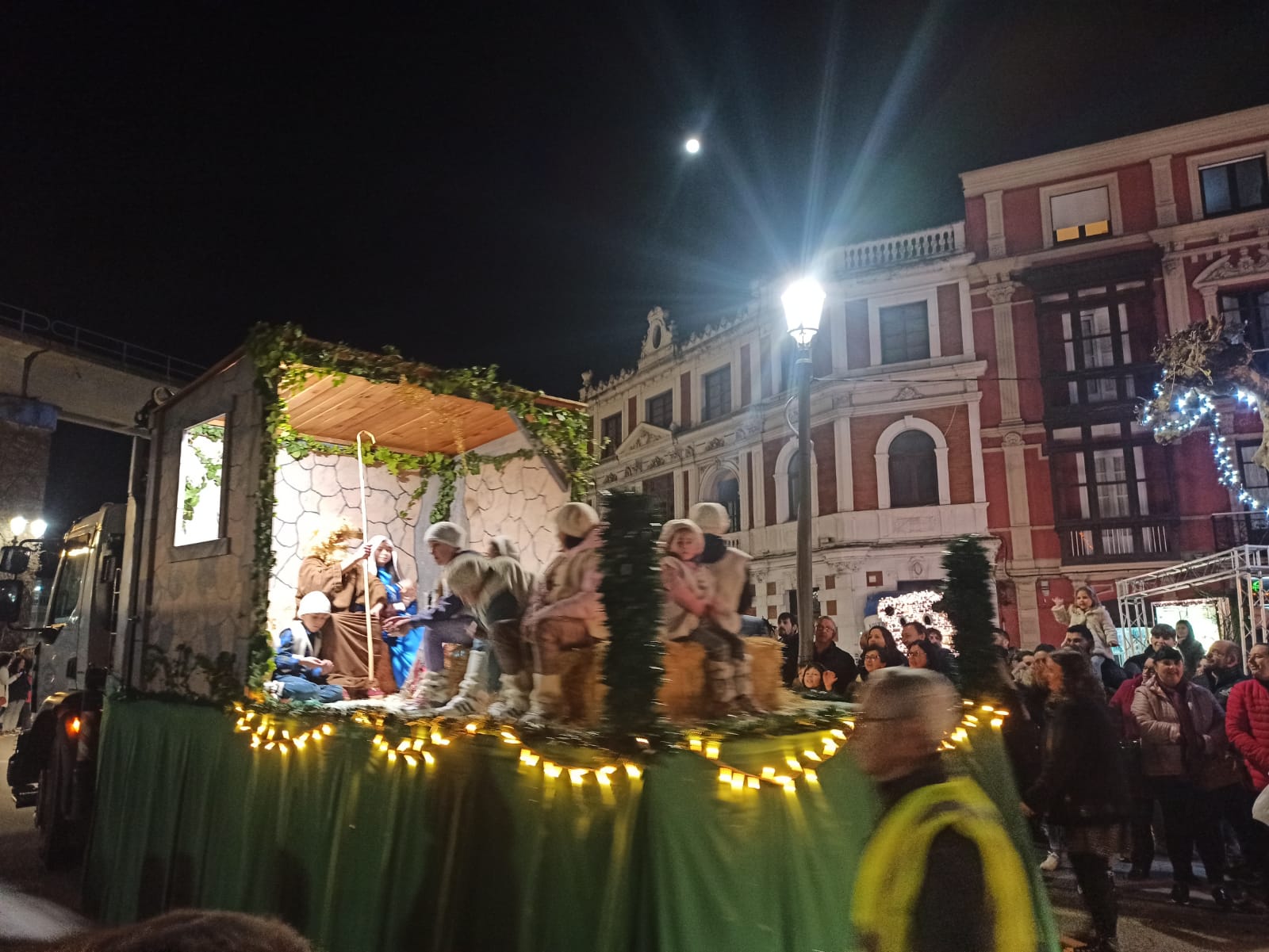 Fotos: Emoción y nervios en el occidente asturiano por los Reyes Magos