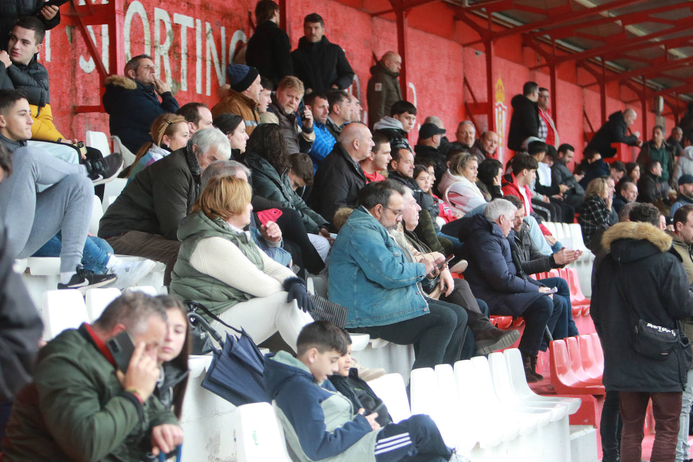 Fotos: Las mejores imágenes del Sporting - Racing en la Copa del Rey de juveniles