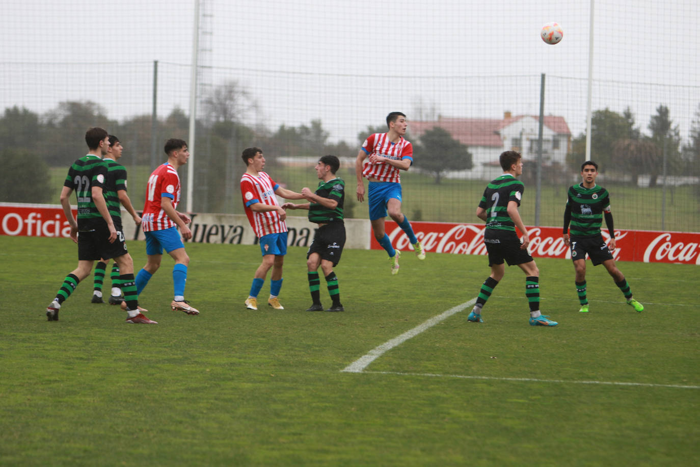 Fotos: Las mejores imágenes del Sporting - Racing en la Copa del Rey de juveniles