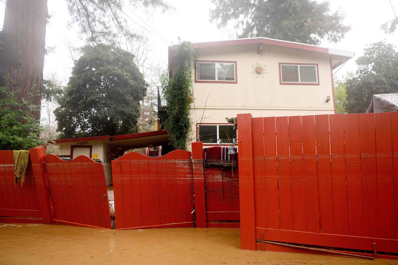 Fotos: La devastadora tormenta en California: al menos 14 muertos por las lluvias