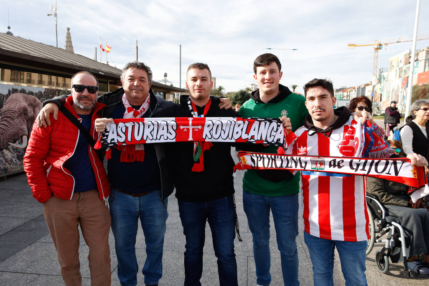 Fotos: Una &#039;Mareona&#039; sportinguista en Santander