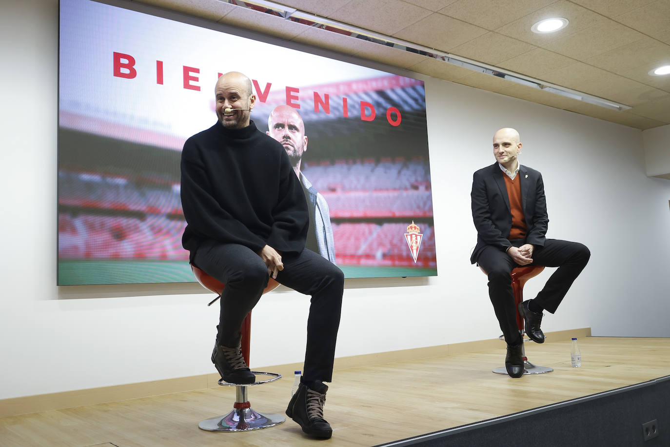 Fotos: El Sporting presenta al nuevo entrenador