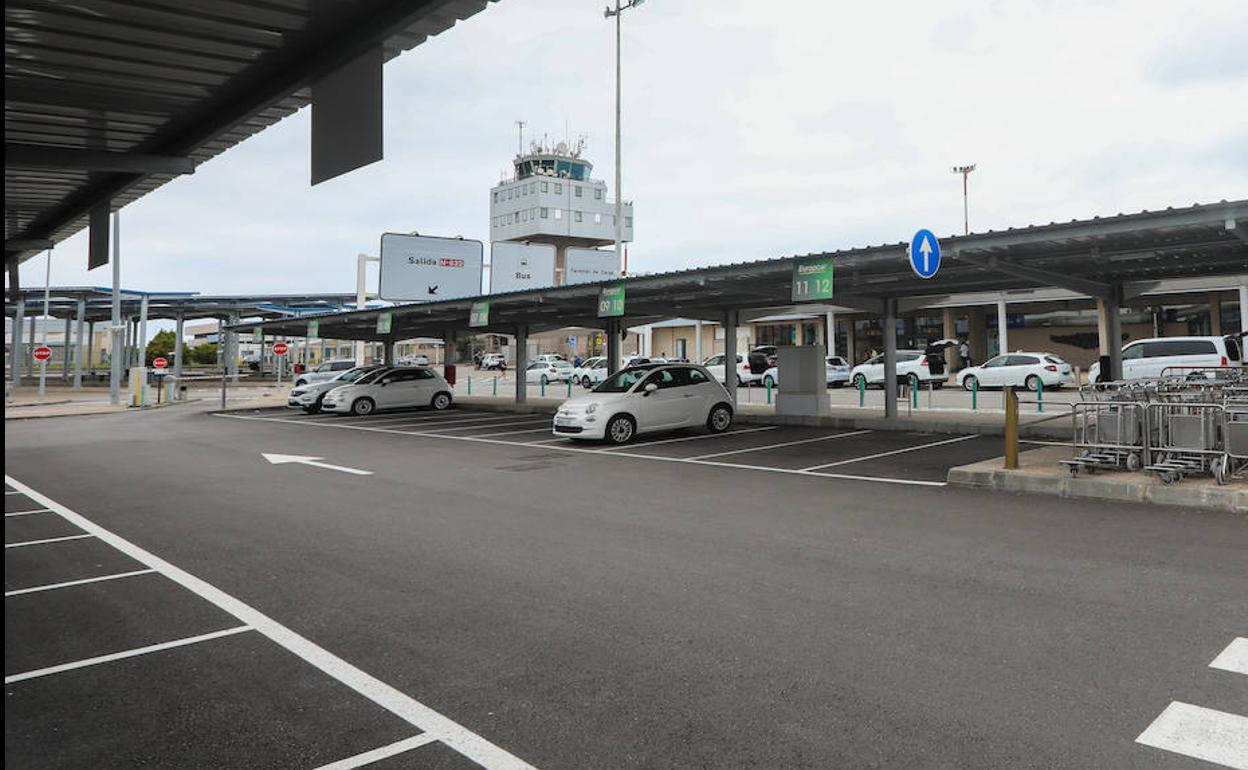 Aeropuerto de Asturias. 