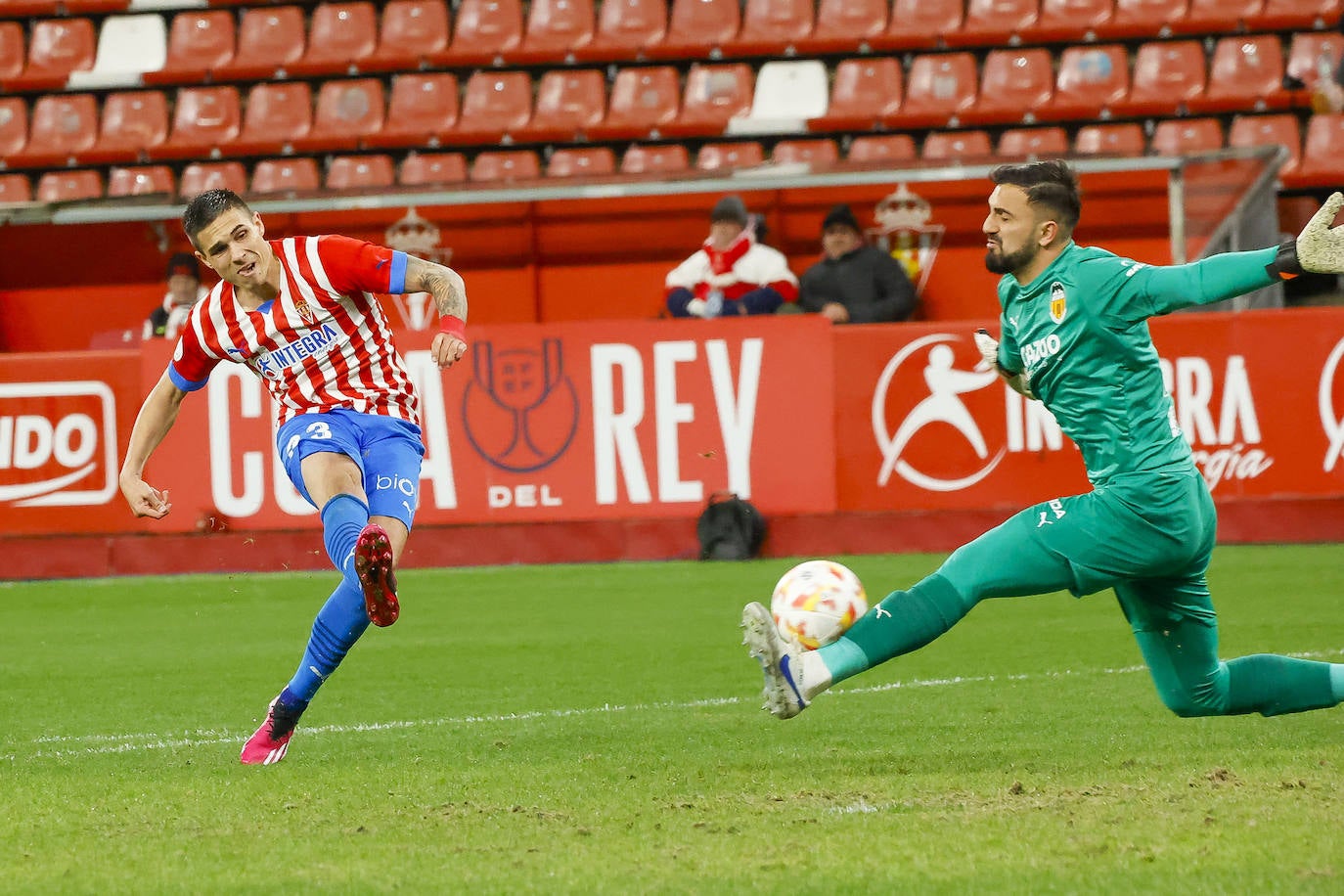 Fotos: Las mejores imágenes del Sporting 0-4 Valencia