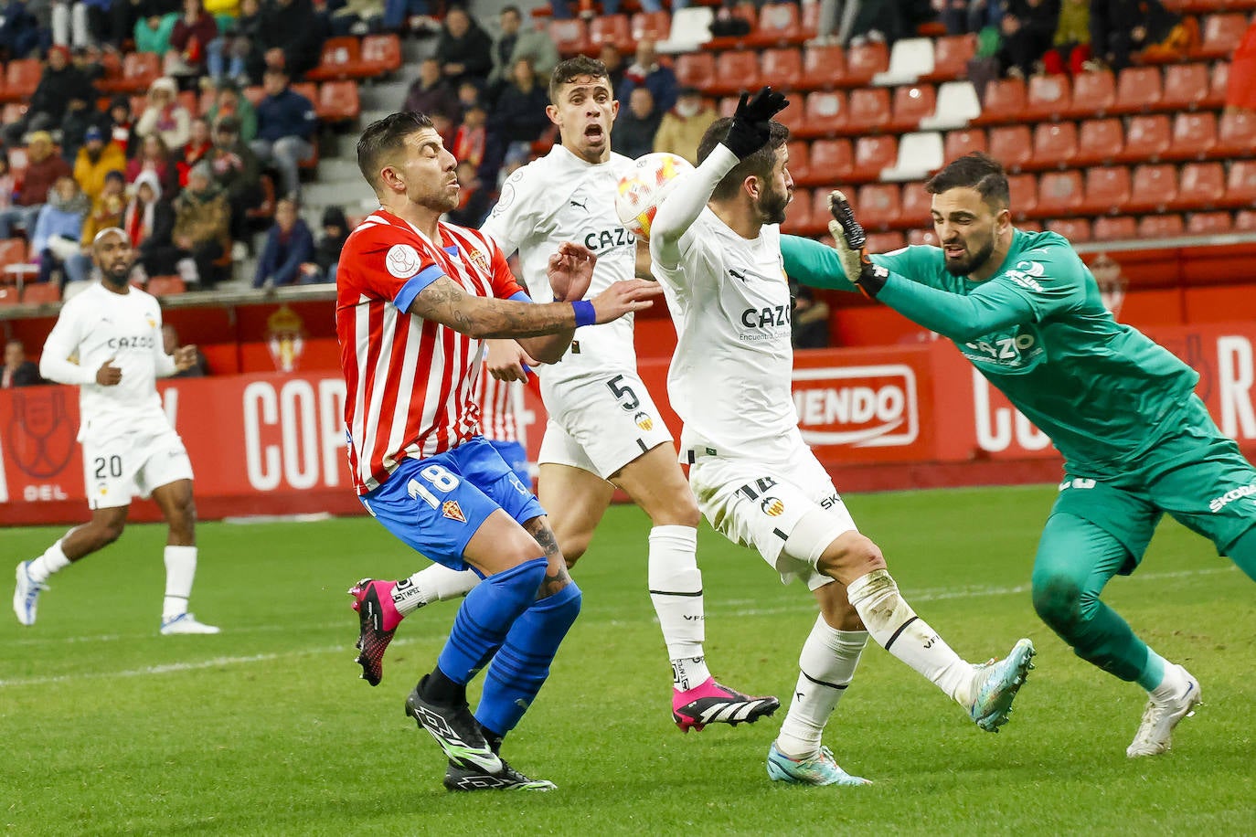 Fotos: Las mejores imágenes del Sporting 0-4 Valencia