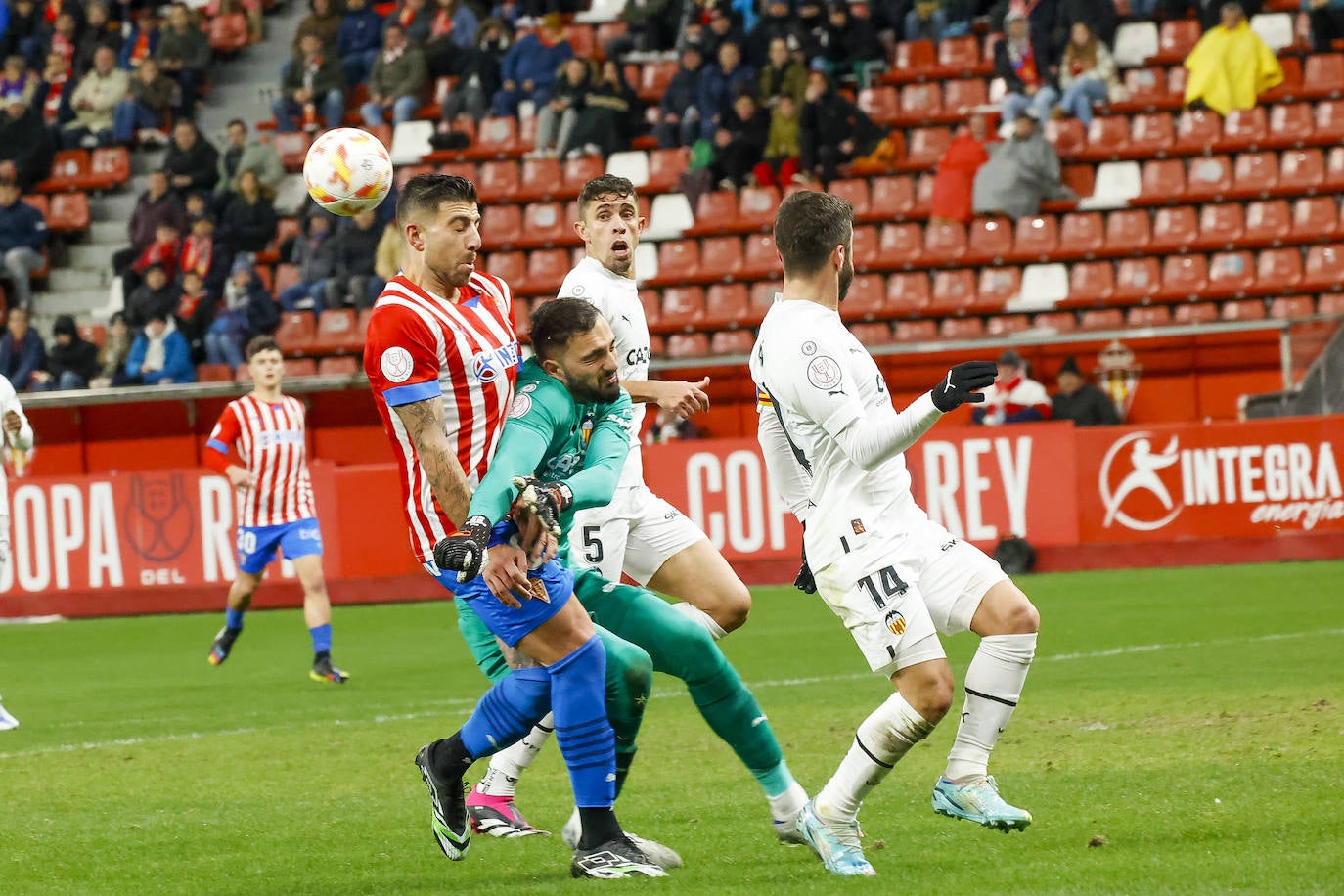 Fotos: Las mejores imágenes del Sporting 0-4 Valencia