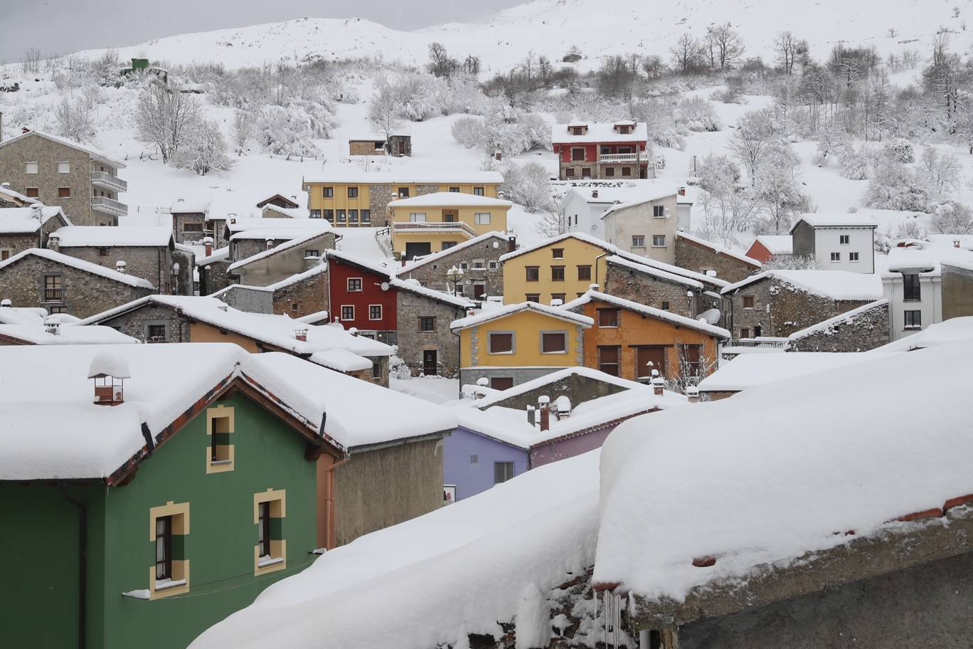 Fotos: Así luce el pueblo de Sotres por las nevadas