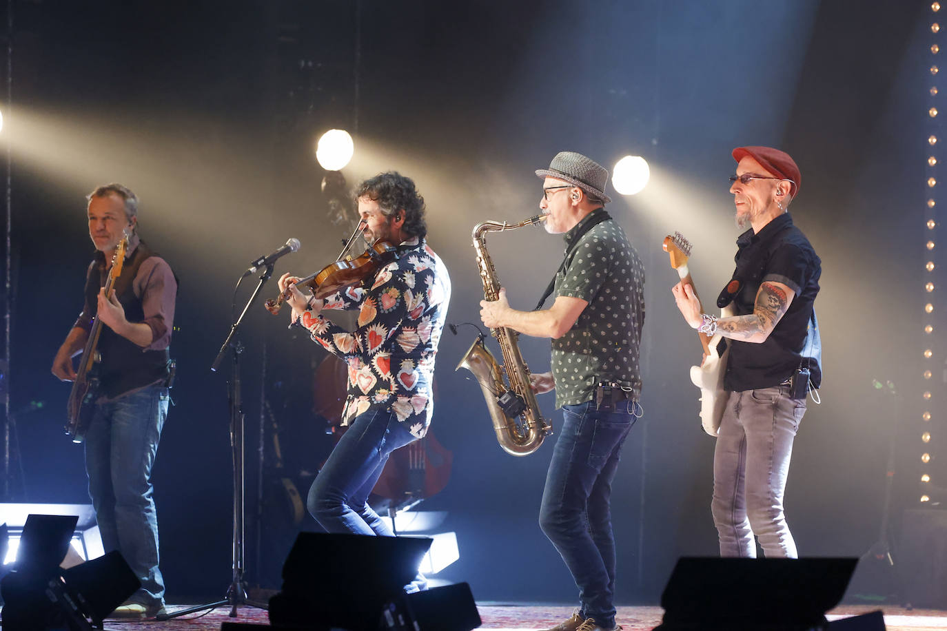 Fotos: No hay cuarteles de invierno para Fito