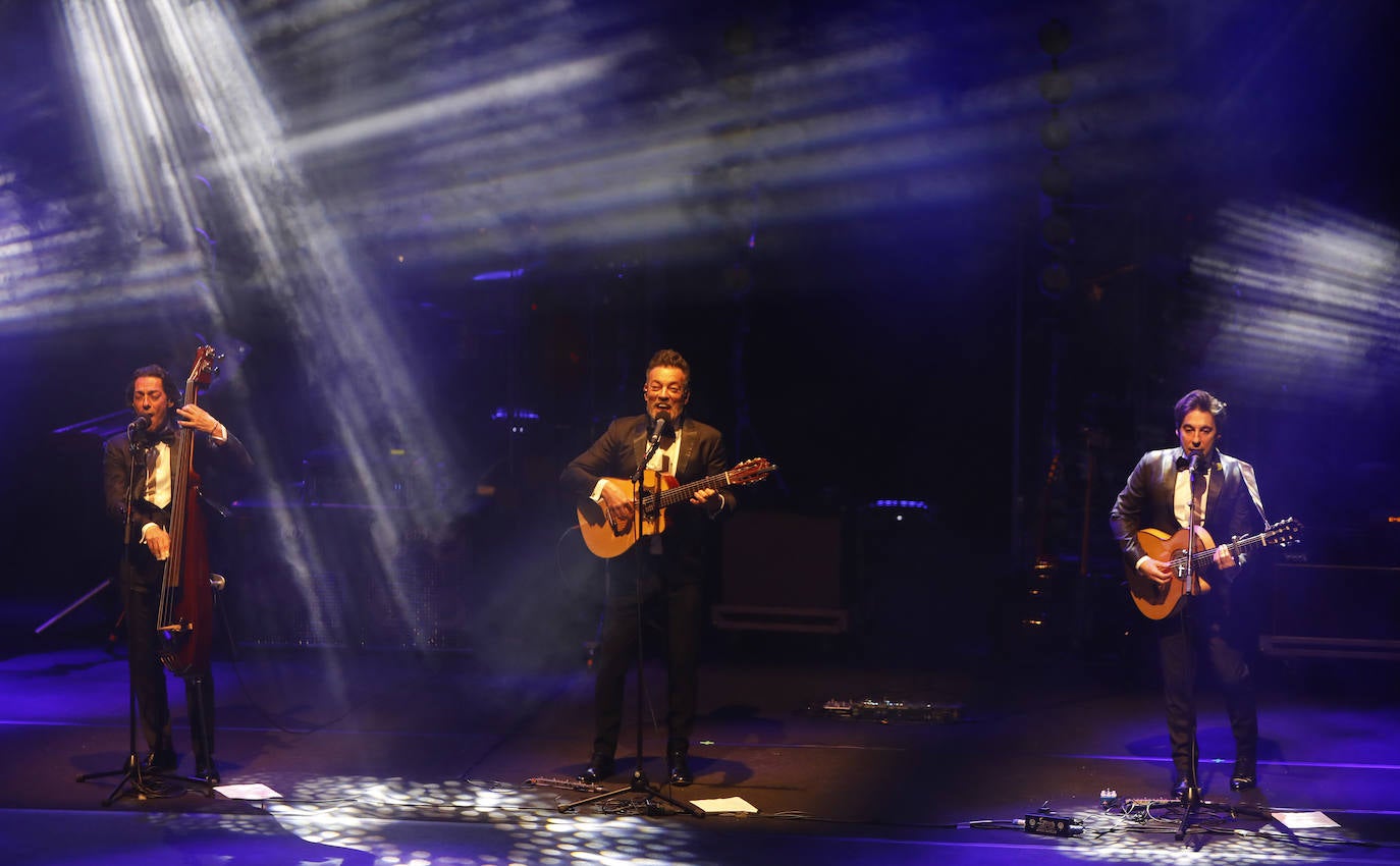 Fotos: Café Quijano llena el Niemeyer