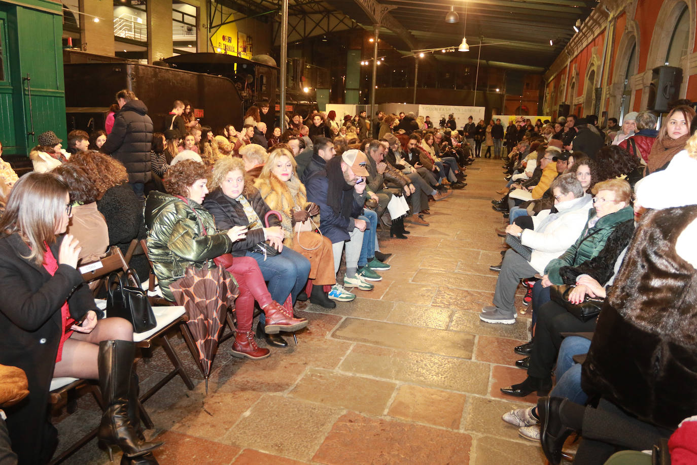 Fotos: Gijón, a todo trapo y a todo tren