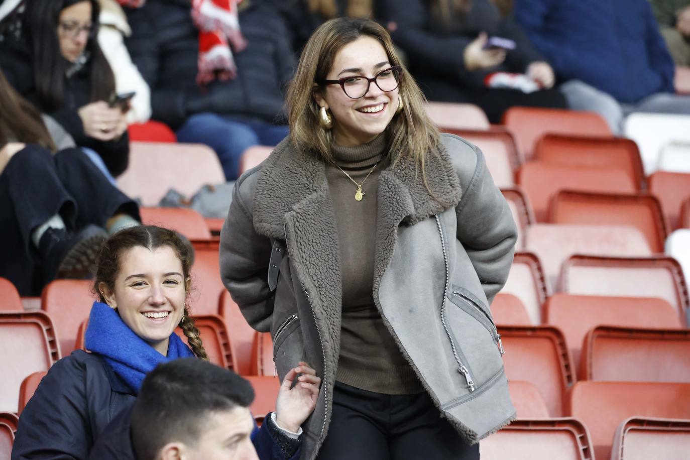 Fotos: ¿Estuviste en el Sporting-Málaga? ¡Búscate en las fotos!