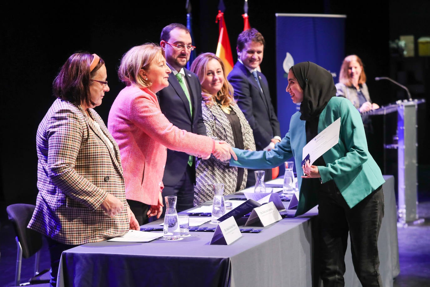 Fotos: Asturias homenajea a 53 estudiantes, premiados por su esfuerzo personal y académico