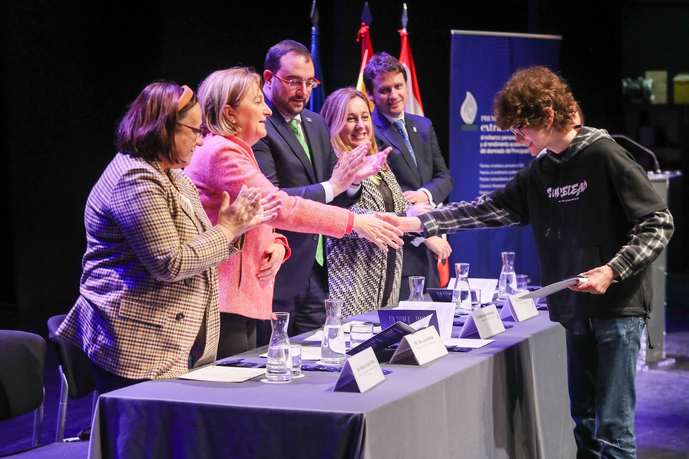 Fotos: Asturias homenajea a 53 estudiantes, premiados por su esfuerzo personal y académico