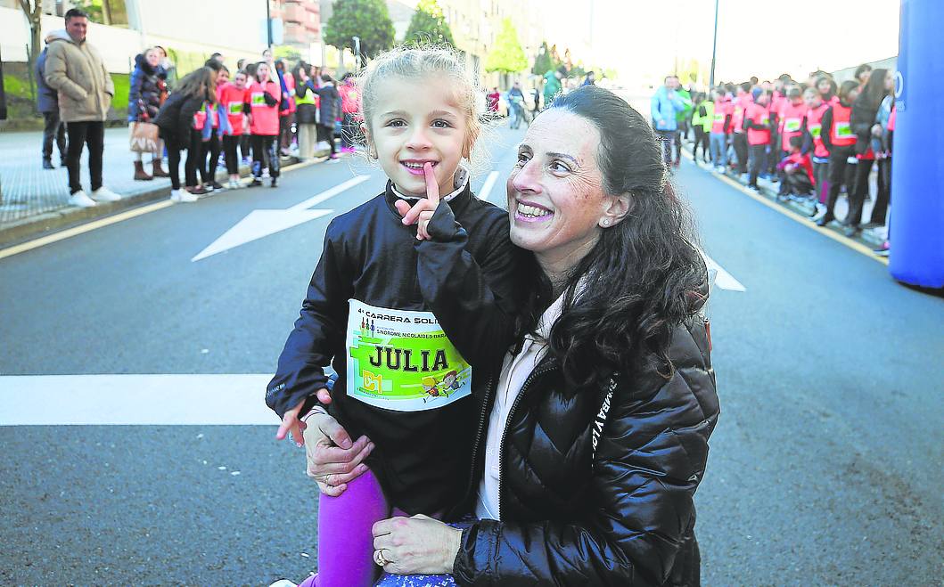 Fotos: Los niños de Oviedo corren por Julia