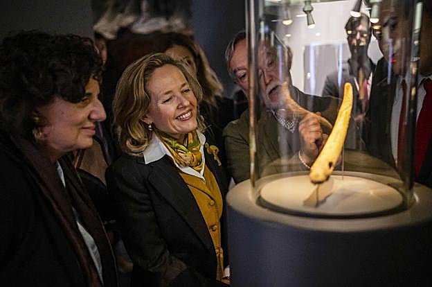 Calviño: «Entiendo la desazón, pero nunca un Gobierno había invertido tanto en Cercanías»