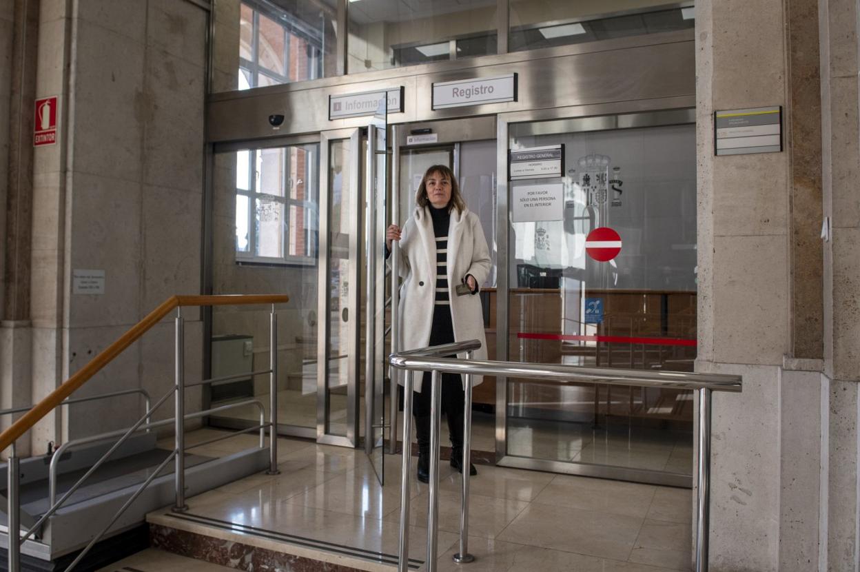 Covadonga Tomé, en el registro del Ministerio de Transportes. 