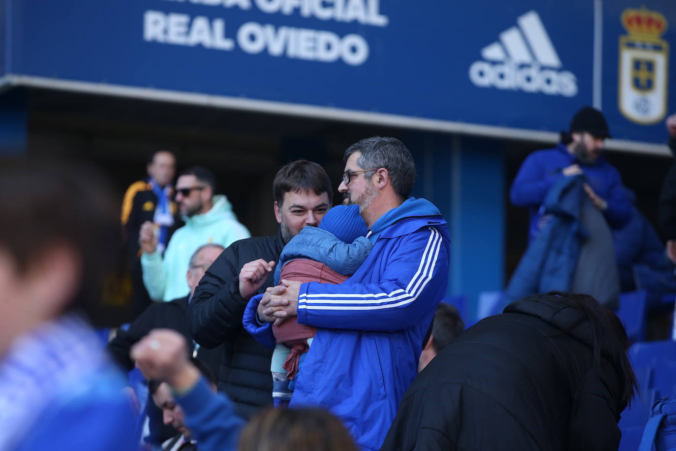 Fotos: ¿Estuviste en el Real Oviedo - Burgos? ¡Búscate en el Carlos Tartiere!