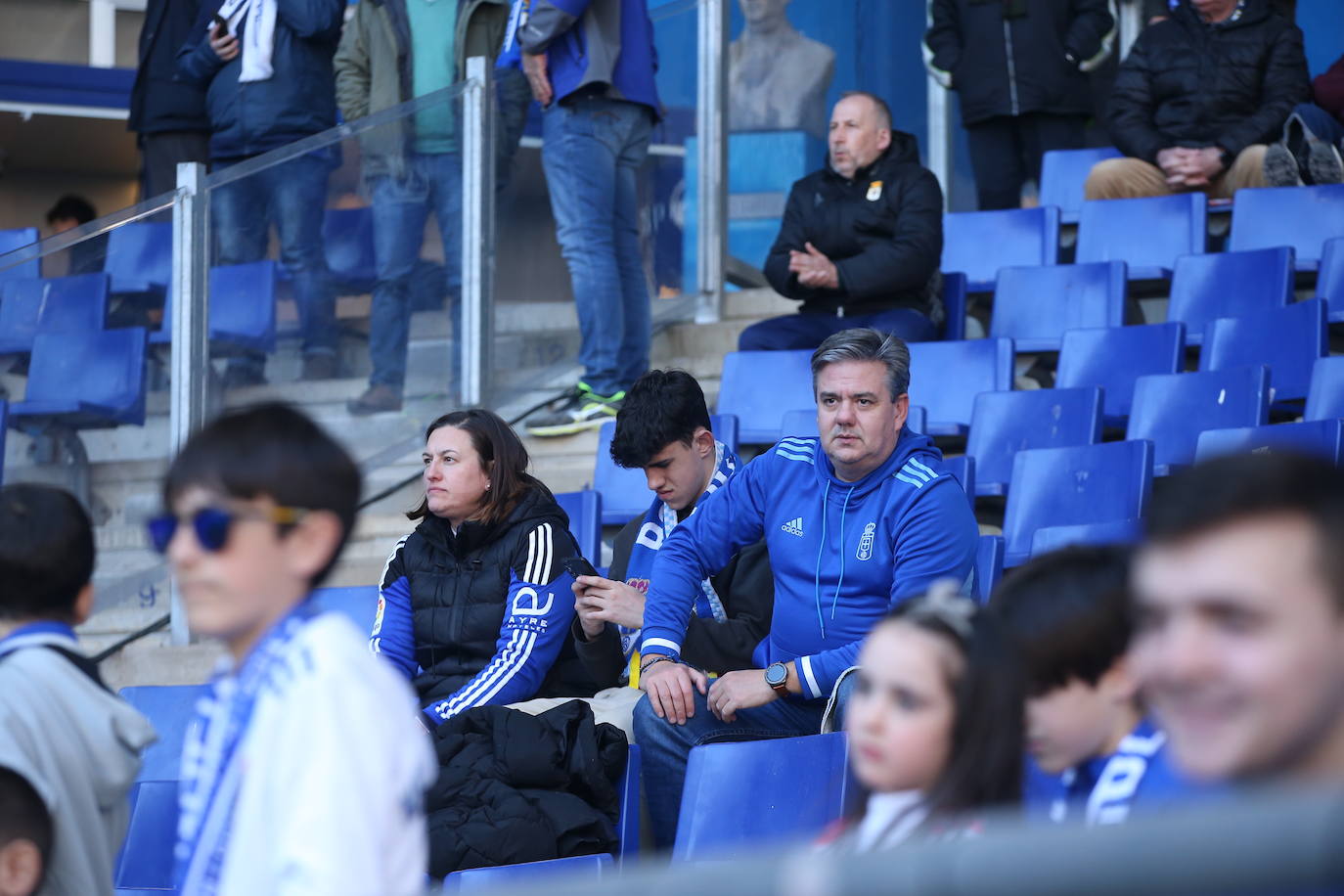 Fotos: ¿Estuviste en el Real Oviedo - Burgos? ¡Búscate en el Carlos Tartiere!