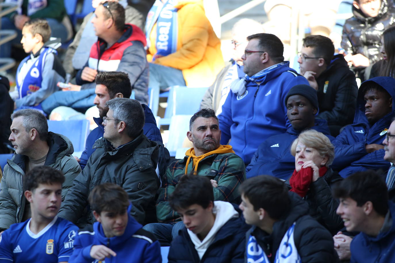 Fotos: ¿Estuviste en el Real Oviedo - Burgos? ¡Búscate en el Carlos Tartiere!