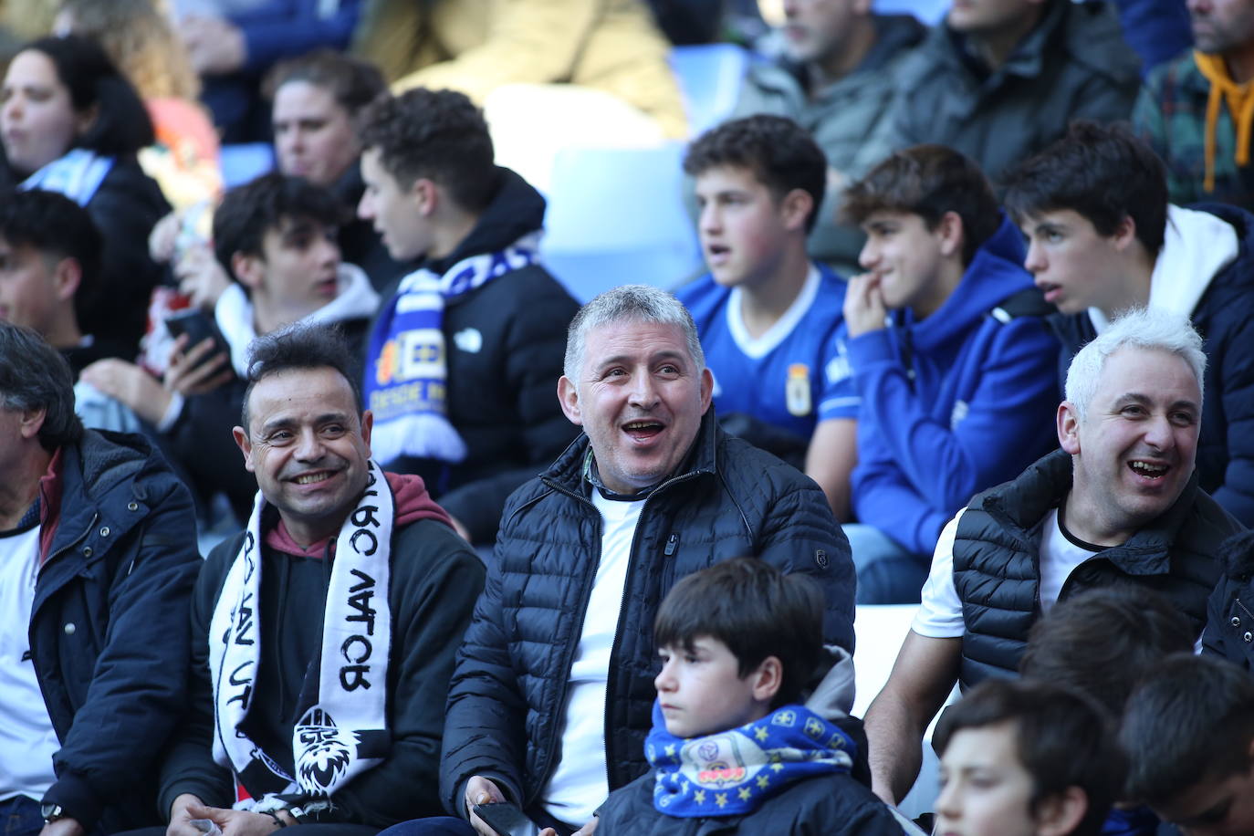 Fotos: ¿Estuviste en el Real Oviedo - Burgos? ¡Búscate en el Carlos Tartiere!