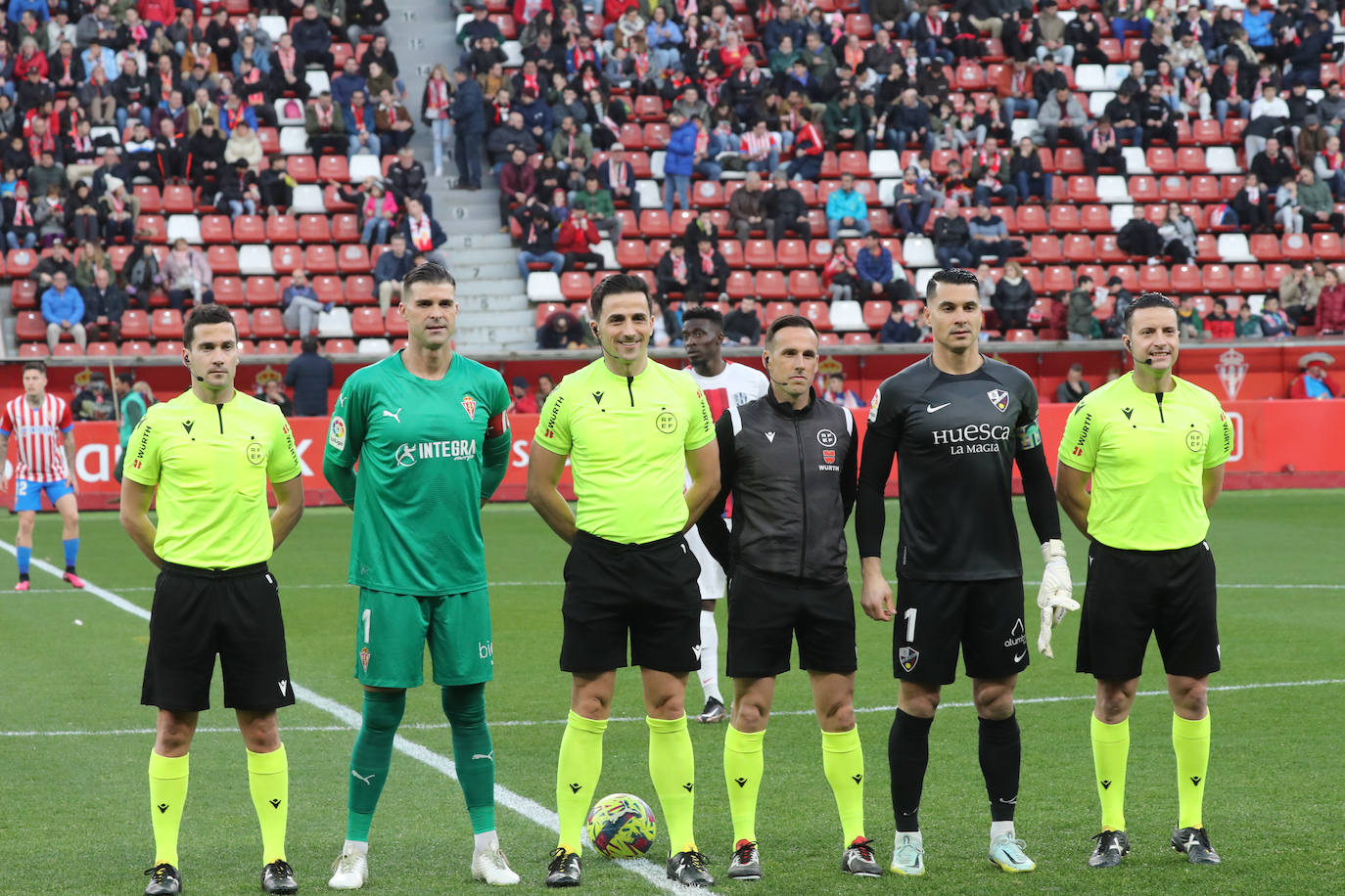 Fotos: Las mejores imágenes del Sporting 1-1 Huesca