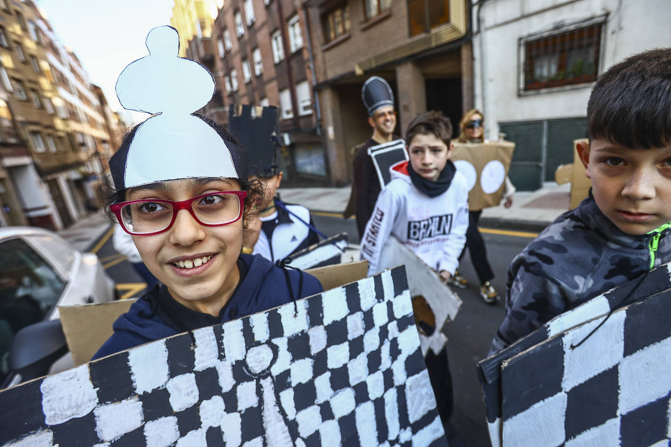 Fotos: El carnaval más colorido en los colegios asturianos