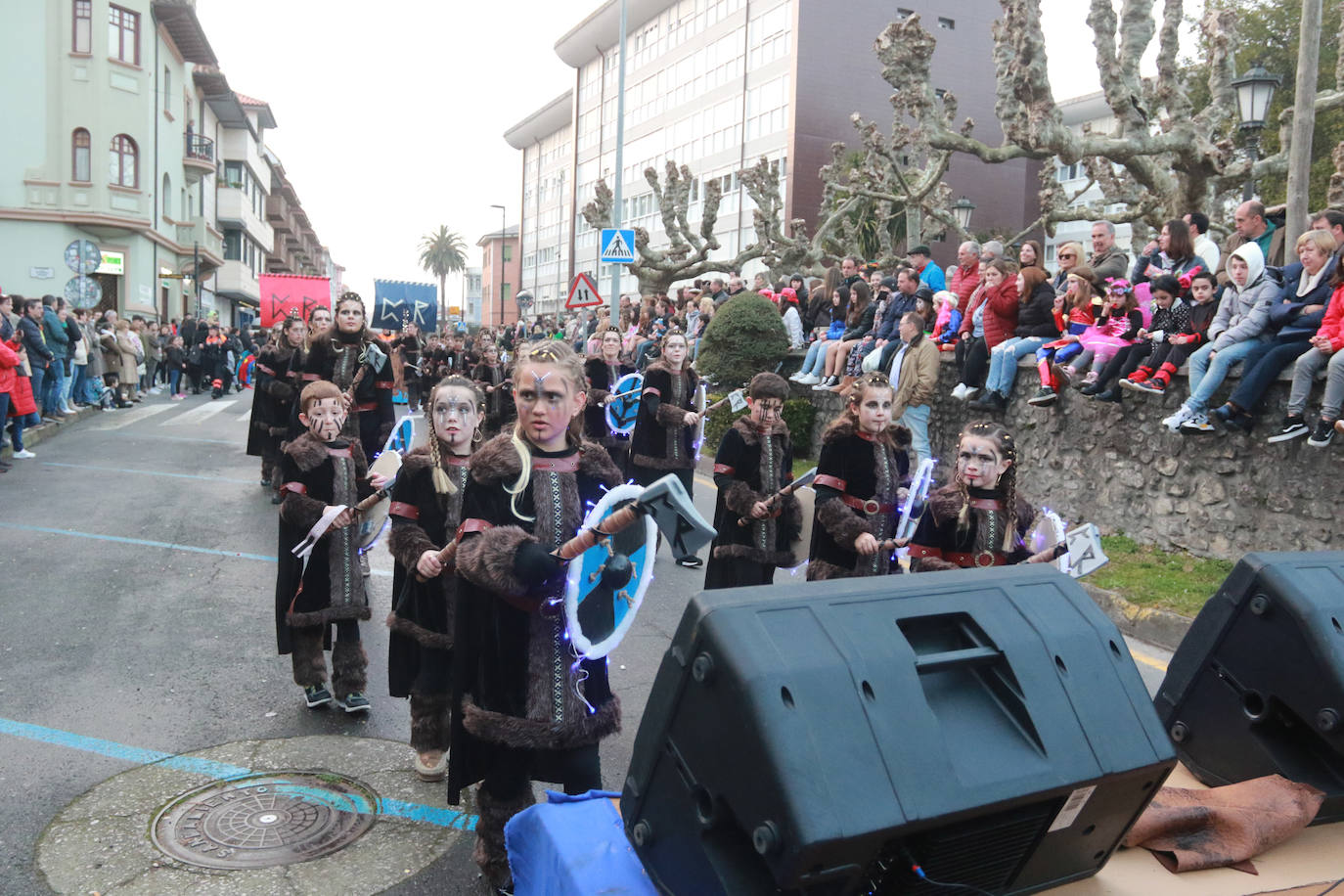 Fotos: Llanes abre la fiesta del carnaval en el oriente