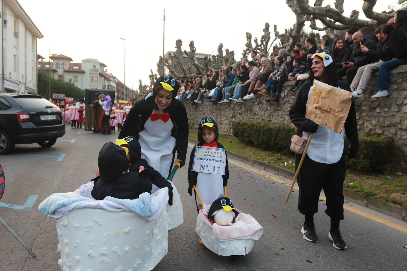 Fotos: Llanes abre la fiesta del carnaval en el oriente