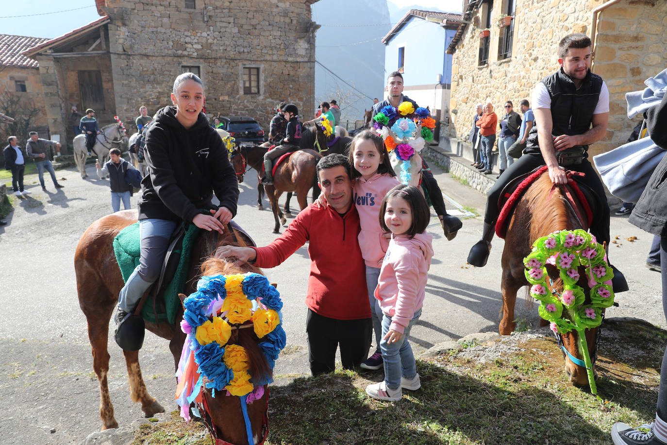 Fotos: Nuria Cueto, primera aguinaldera de Cazo