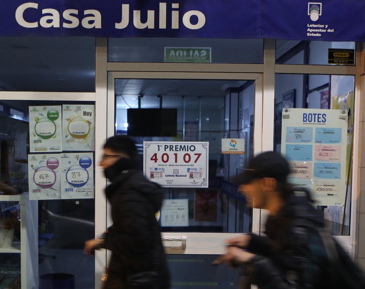 El cartel anunciando el primer premio en La Argañosa 