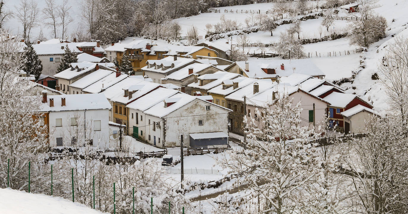 Fotos: Asturias, a temperaturas heladoras