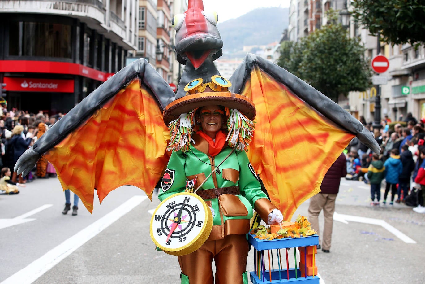 Fotos: Derroche de color y diversión en el carnaval de Oviedo