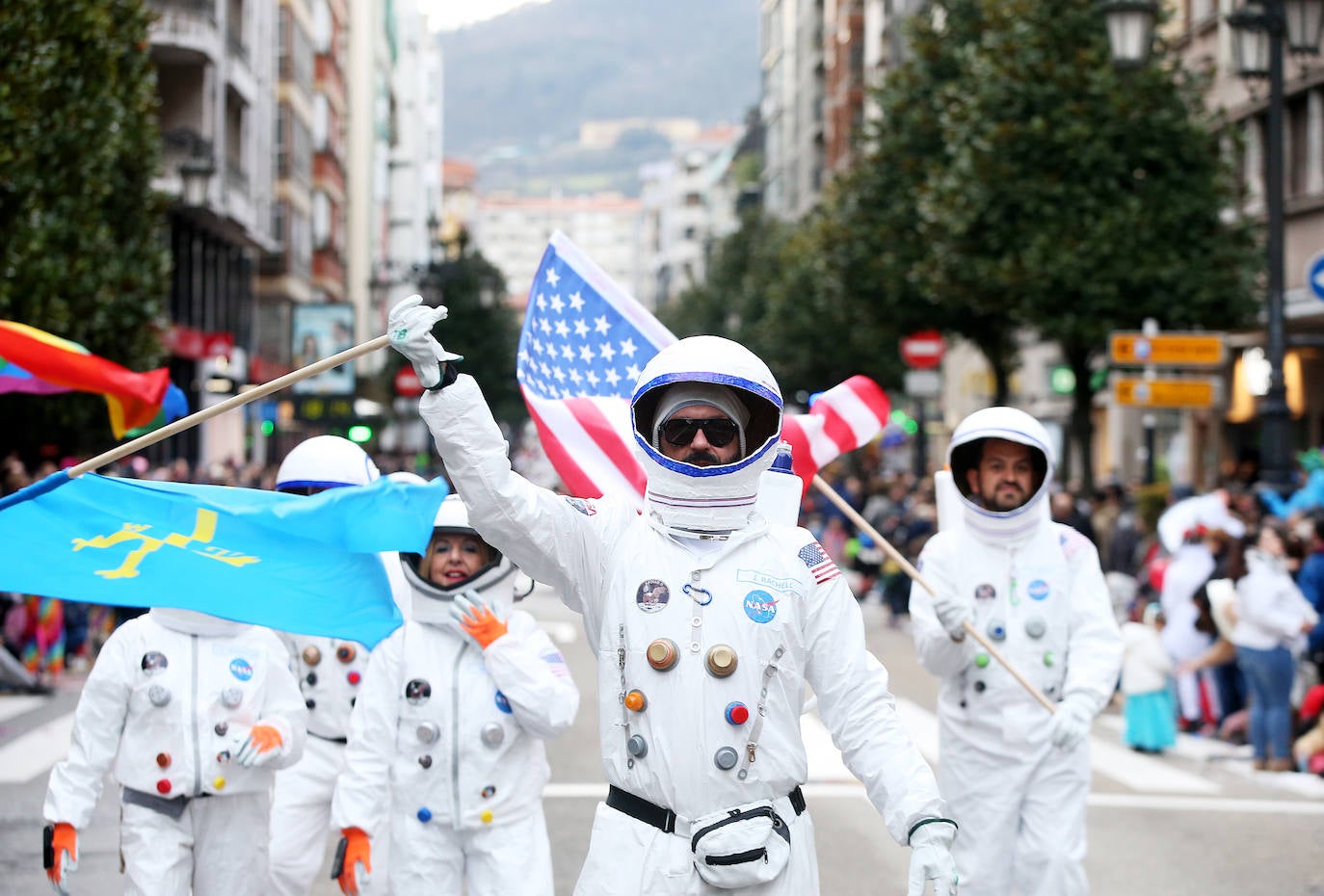 Fotos: Derroche de color y diversión en el carnaval de Oviedo