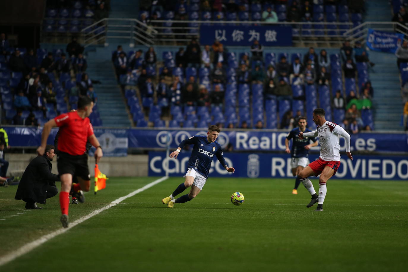 Fotos: ¿Estuviste en el Real Oviedo - Albacete? ¡Búscate!