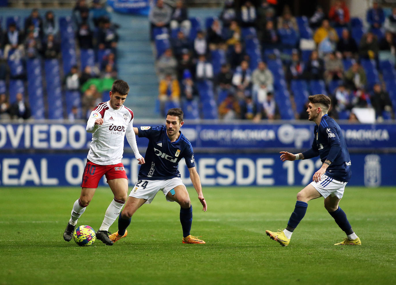 Fotos: Las mejores jugadas del Real Oviedo - Albacete