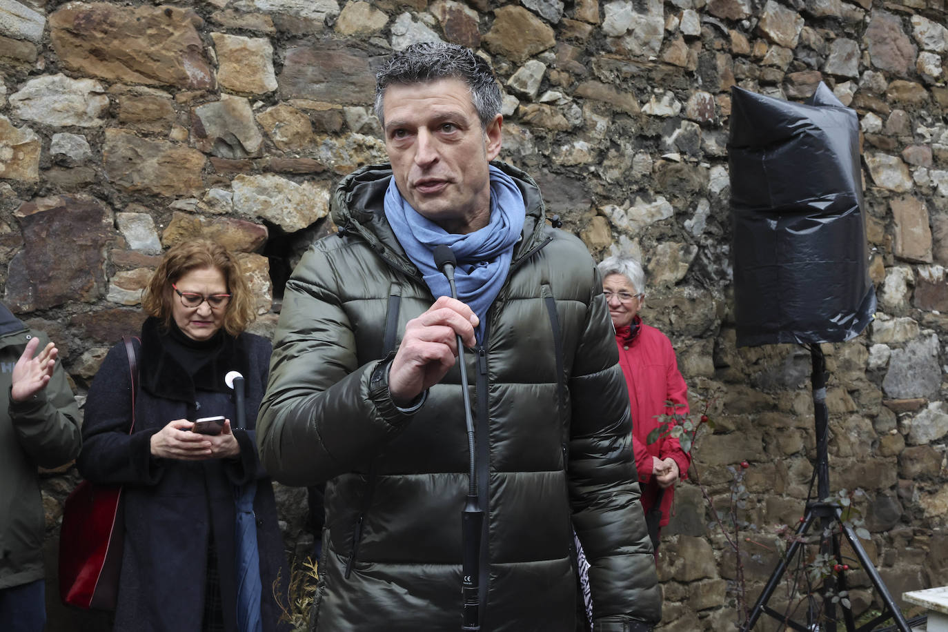 Fotos: Homenaje a Manuel Llaneza en Mieres