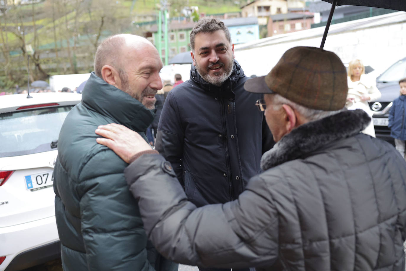 Fotos: Homenaje a Manuel Llaneza en Mieres