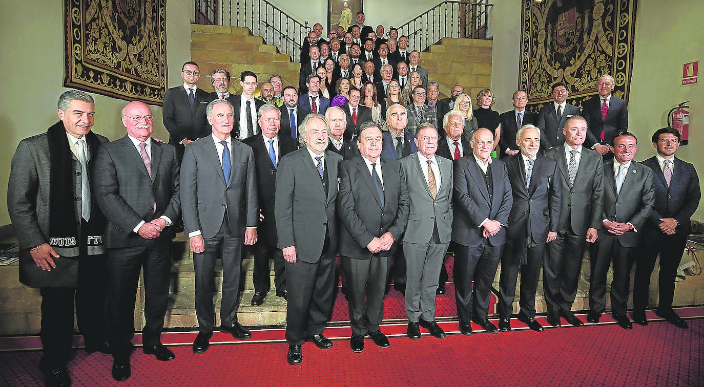 Oviedo, epicentro del fútbol mundial
