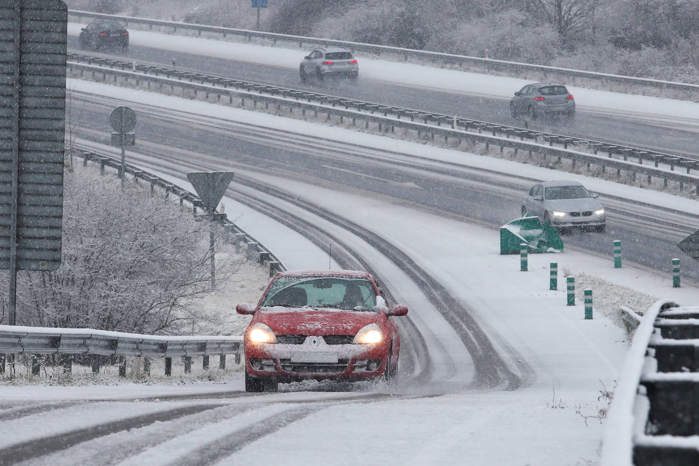 Fotos: Nieve y frío en Asturias