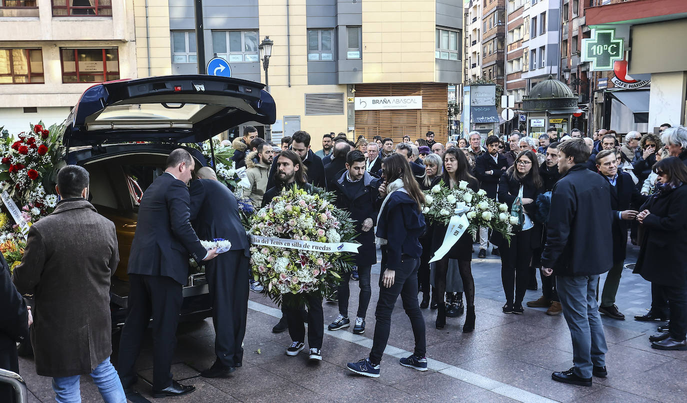 Fotos: Oviedo despide a Pelayo Novo: «Es difícil hablar con el corazón roto»