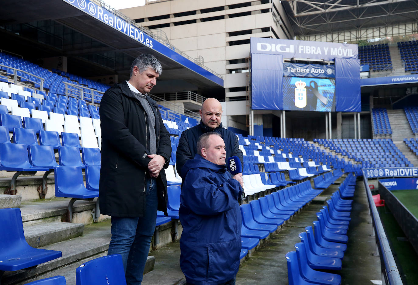 Fotos: Sentido homenaje a Pelayo Novo en el Carlos Tartiere
