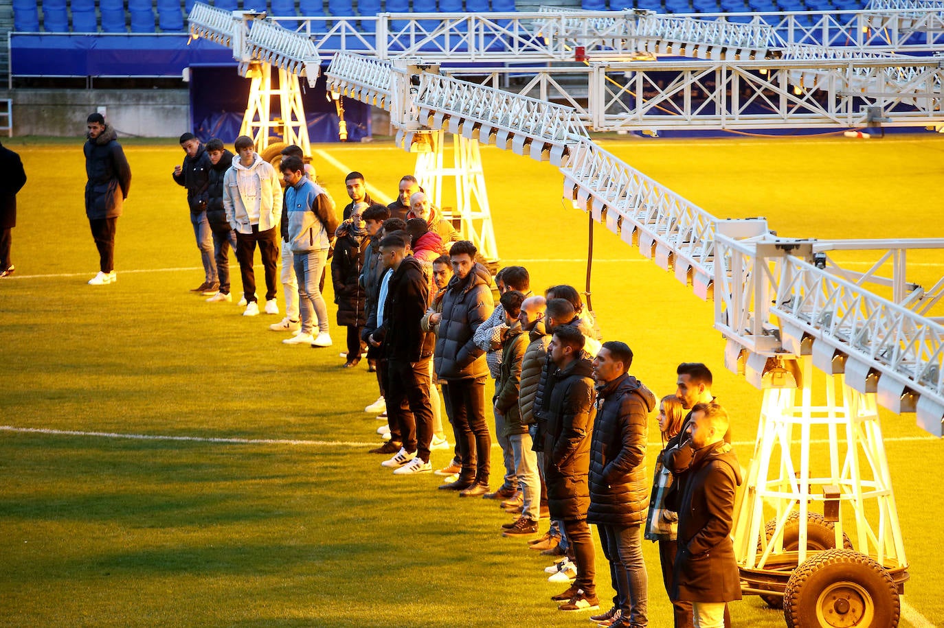 Fotos: Sentido homenaje a Pelayo Novo en el Carlos Tartiere