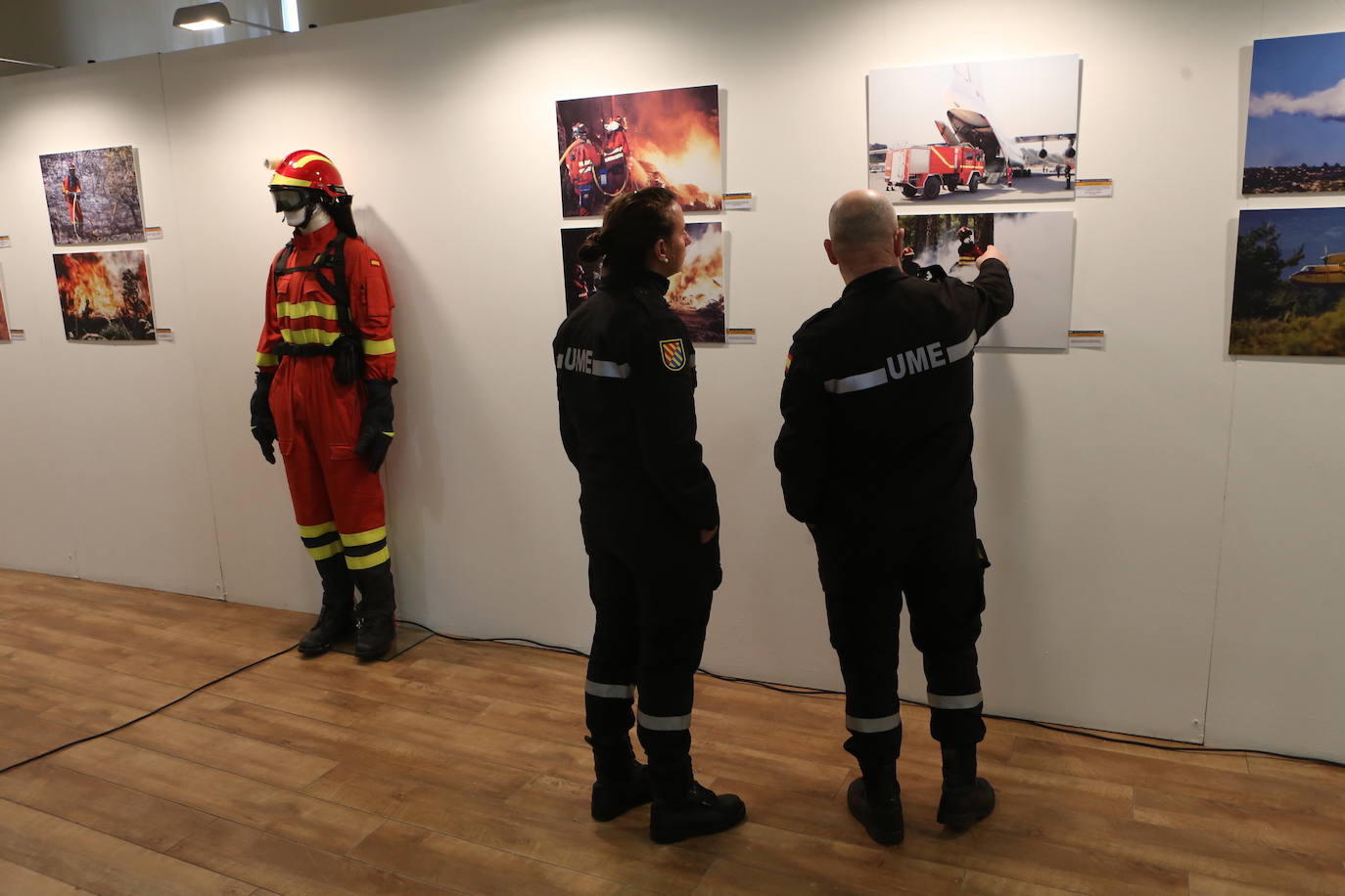 Fotos: Una exposición para reconocer a quienes nos protegen