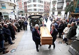 Emotivo adiós a Francisco Gayoso, referente en las confiterías de Oviedo